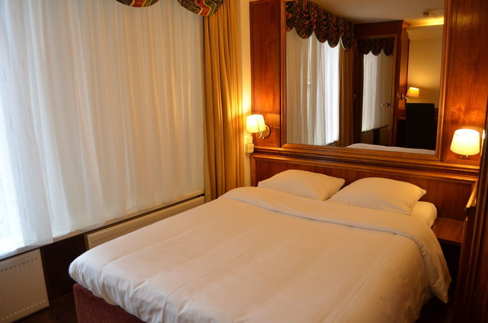 Rembrandtplein Hotel Амстердам Экстерьер фото